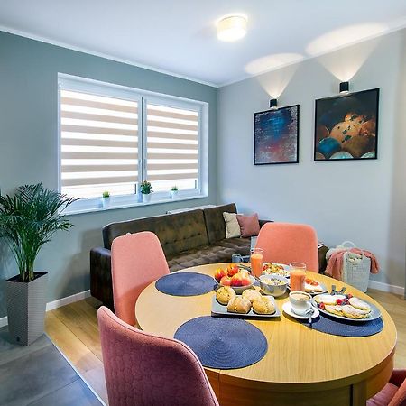 W&K Apartments - Blue Suite - Faktura Vat, Parking คอซซาลิน ภายนอก รูปภาพ