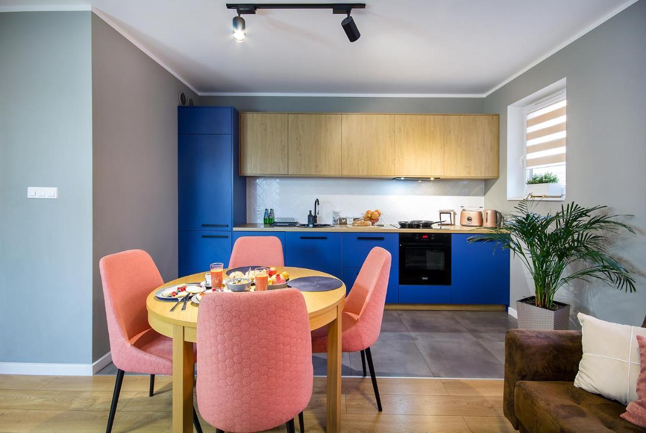 W&K Apartments - Blue Suite - Faktura Vat, Parking คอซซาลิน ภายนอก รูปภาพ