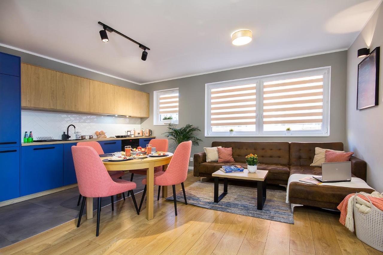 W&K Apartments - Blue Suite - Faktura Vat, Parking คอซซาลิน ภายนอก รูปภาพ